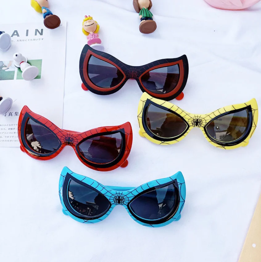 

2021 New style cartoon kids sunglasses shades TPEE frame sunglasses polarized spiderman glasses cute child sunglasses, 4 colors