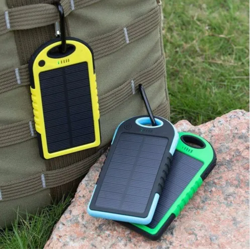 

2019 newest 4000mAh waterproof mobile charger solar portable power bank with LED torch for mobile phone, Black;black+yellow;black+blue;black+green;yellow+black;green+black