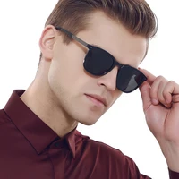 

SHINELOT M1023 Fashion Men Sun Glasses Gloss and Matte TR90 High Quality Polarized Sunglasses Outdoor Driving Glasses