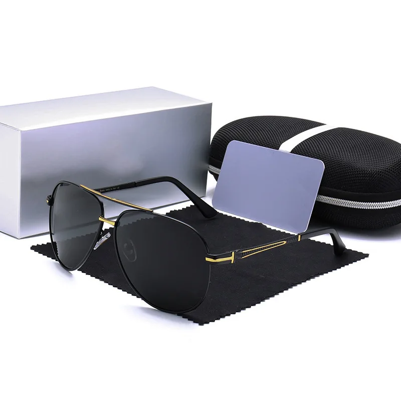 

2020 fashionMercedes-benz new mens polarized sunglasses for outdoor driving