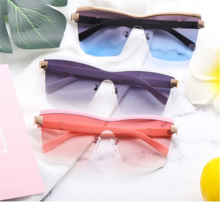

2021 Fashion big frame oversized rimless square UV400 one pieces shades sunglasses, Mix color or custom colors