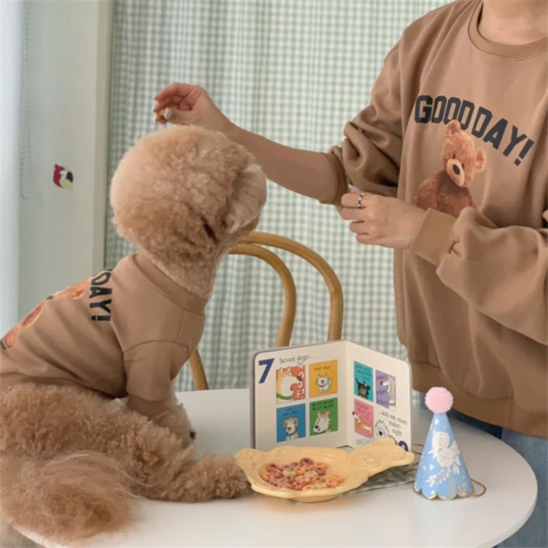 

Latest pet clothes cute teddy bear pattern matching pet and owner dog outfits pet clothes, Picture