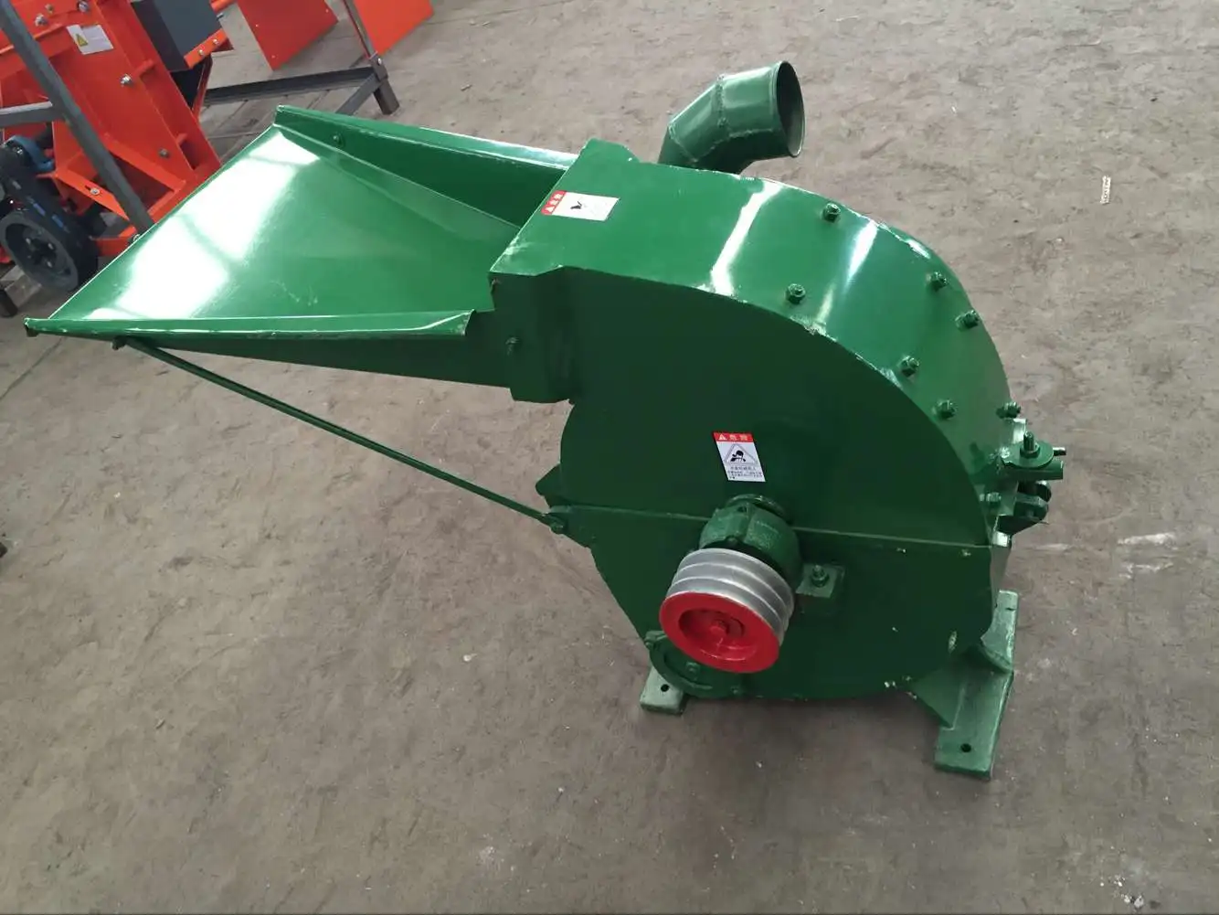 Small Vertical Pto Grinder Mixer Poultry Feed Mill And Grinder Combos