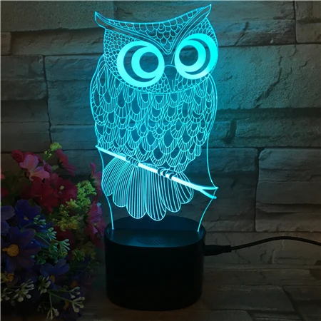 

2019 Fashion Eagle Hawk Night Light Wireless Speaker Mini Home Decorative Light MP3 Portable Smart Speaker For Personalized Gift