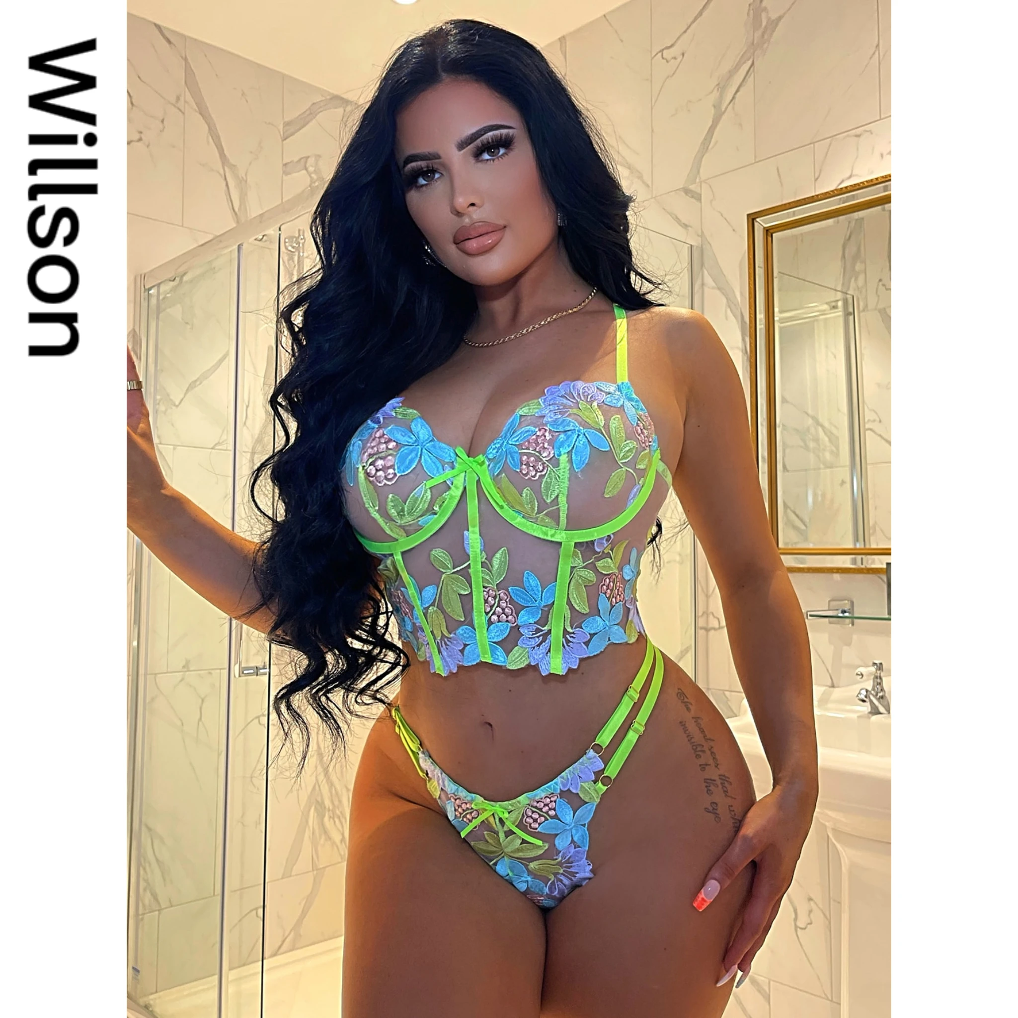 

Luxury Lingerie Sexy Floral Embroidery Set Woman 2 Pieces Underwire Bra Thongs Exotic Intimate Neon Green Underwear