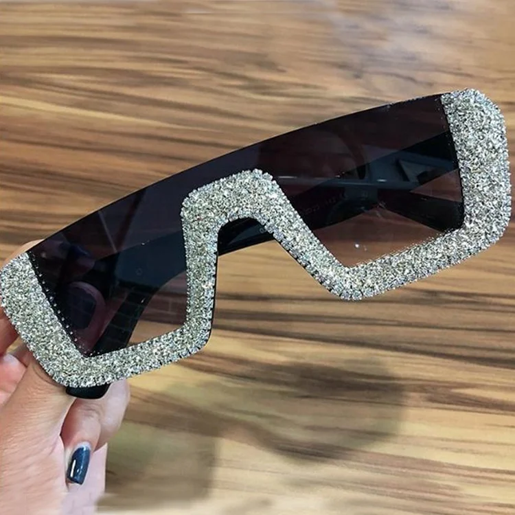 

DOISYER 2020 New fashion small frame trendy rectangle shades luxury vintage women sunglasses diamond