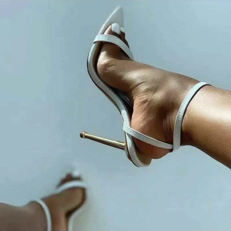 

NEW Sandalias Mujer 2021 Summer Rivet Pointed Toe High Heels Punk Alligator Pattern Narrow Band Retro Fashion Sexy Women Shoes, White black green