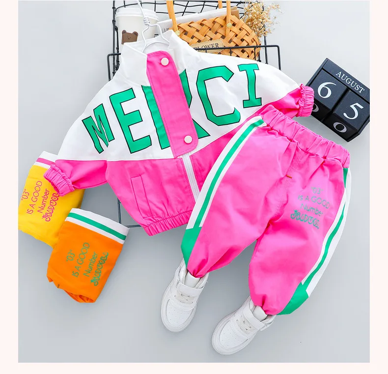 

2020 Hot Selling Wholesale Autumn New Casual Tracksuit Long Sleeve Letter Zipper Sets Infant Clothing Baby Kid Boy Girl Clothes
