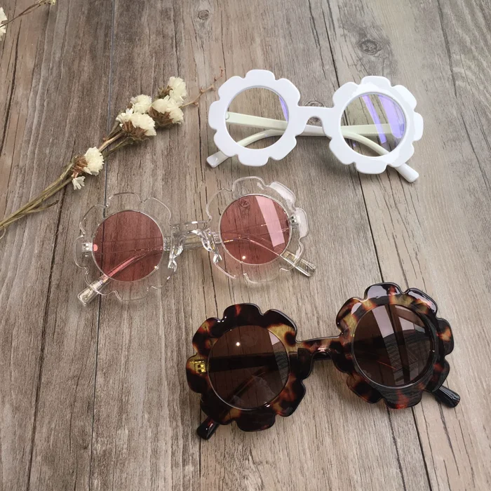 

Sun Flower kids sunglasses boys girls Round glasses sunglasses children Lovely baby sun glasses, Same as picture