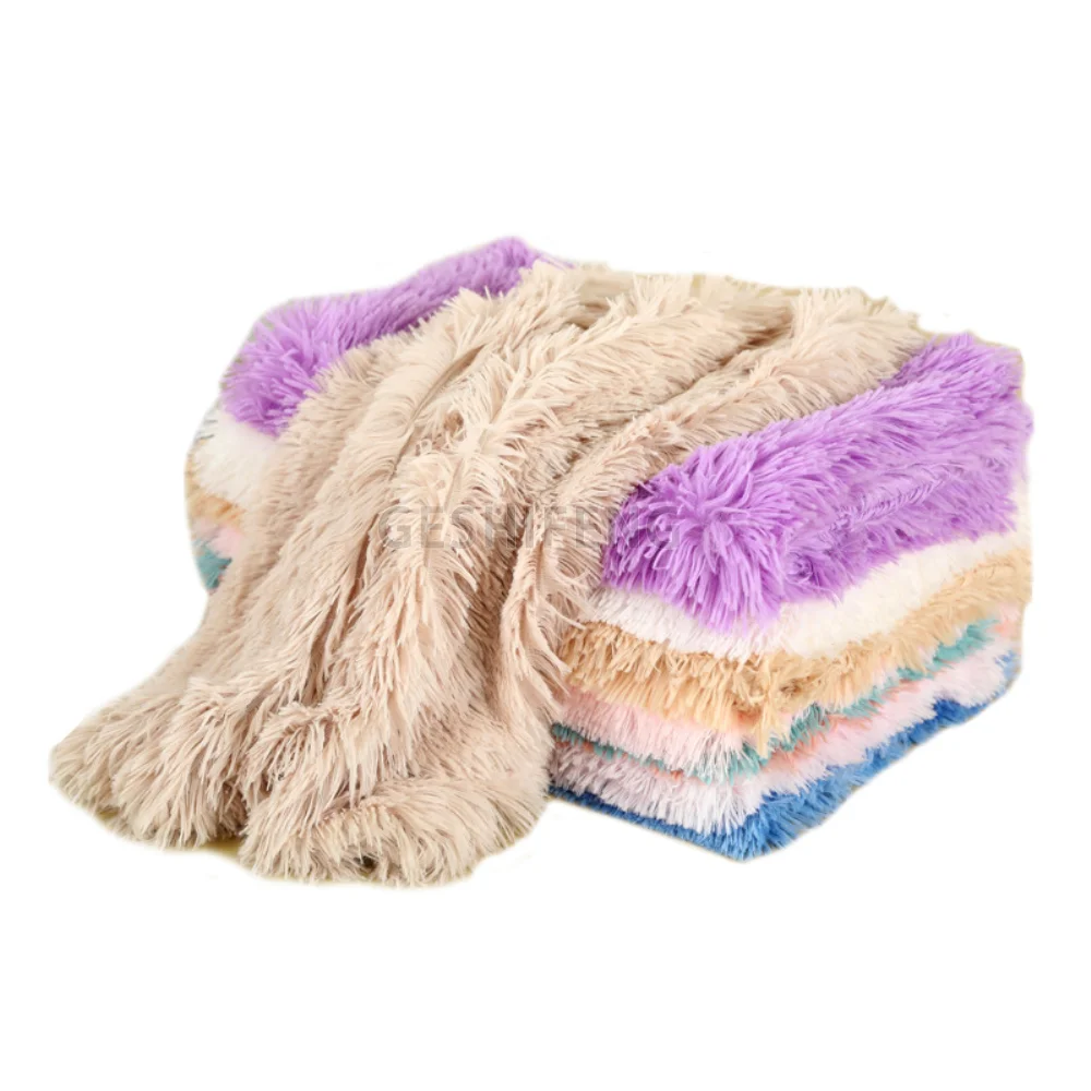 

Hot Sell Colorful Fluffy Long Plush Comfortable Warm Dog Mat Machine Washable Pet Mat, Shown