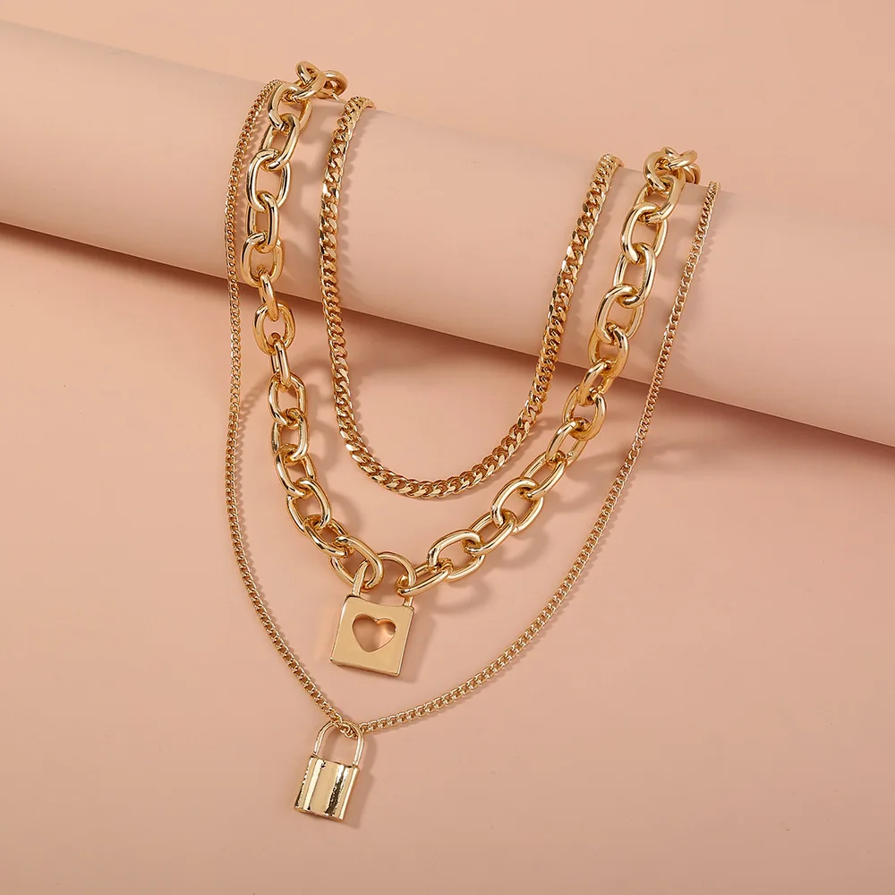 

Ding yi Metal texture punk style multi-layer necklace lock pendant love heart necklace, Gold