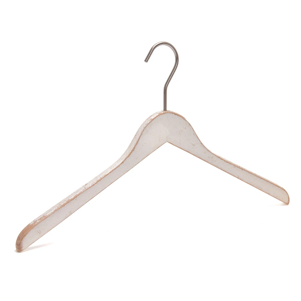 clothes hanger.jpg