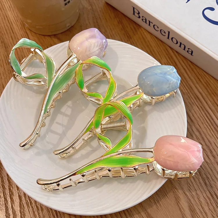 

2023 Fashion Tulip Flower Metal Hair Clip Korean Accessories Large Shark Clip Flower Hair Claw Clip For Women