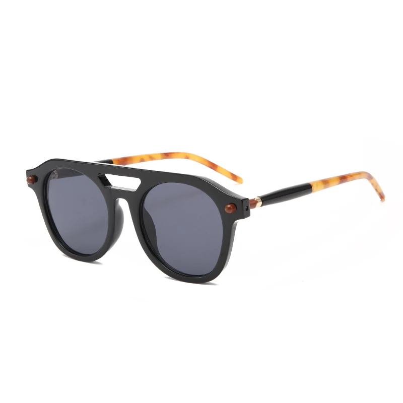 

Twooo T1016 Trendy Classic Women Sun Glasses UV400 HD Shades Sunglasses Men