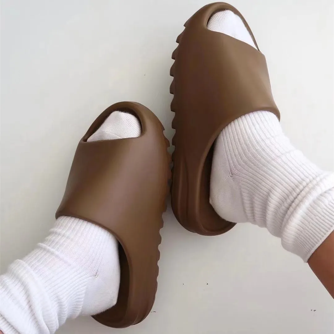 

Wholesale Summer Authentic Kids Yeezy Slides Women Yezzy Slippers Soft Eva Sole Earth Brown Yeezy Slides For Men, All color available
