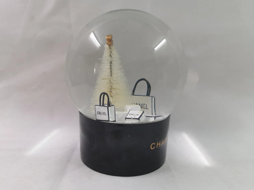 Wholesale IN STOCK CREATIVE CHRISTMAS TREE HAND BAG GLITTER WHITE YELLOW  POWDER WATER SNOW GLOBE HOLIDAY PARTY GIVEAWAY GIFT SOUVENIR TOY From  m.