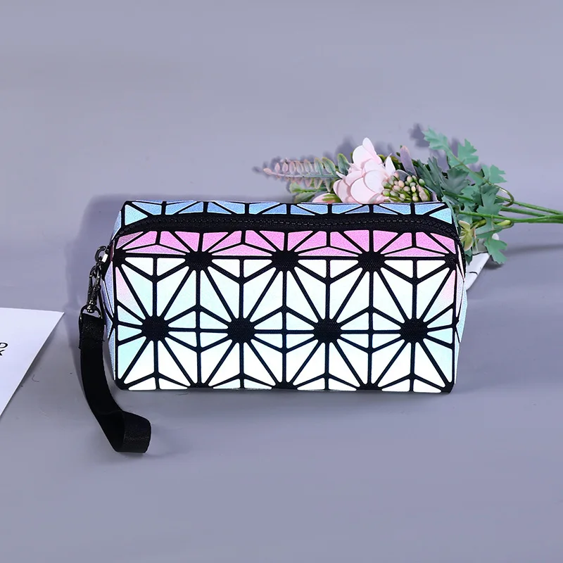 

Wholesale Shape-Variable foldable Reflective Hologram Pu Leather Zipper geometric luminius bulk Cosmetic Makeup bag For Women