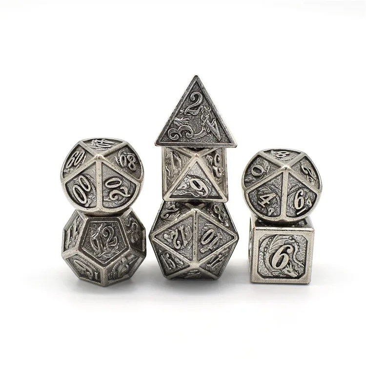 2020 New dragon design zinc alloy Dice D4 D6 D8 D10 D10 D12 D20 dungeons and dragon Dice bone rubber volvo