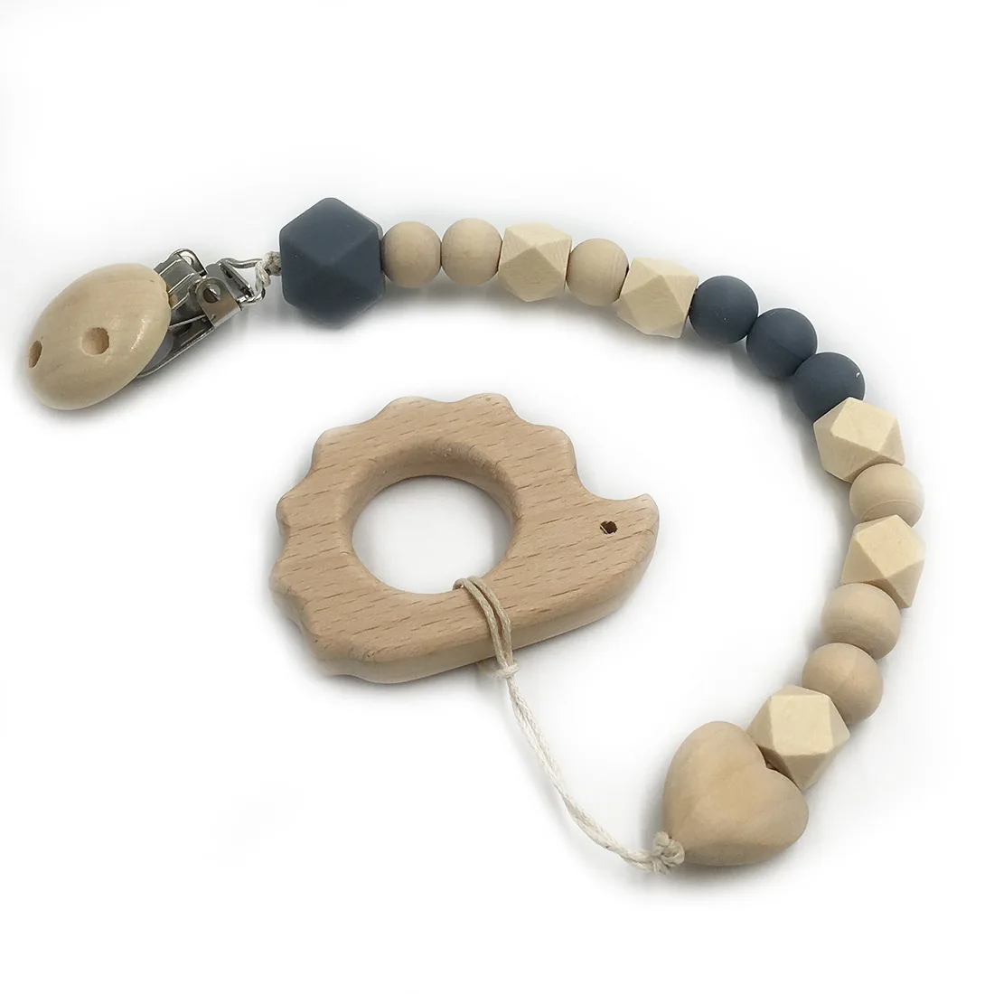 

Wholesale DIY Beads Wooden Necklace Pacifier Chain Accessories Beech Diy Dice Wooden English Alphabet Letter Beads with Hole