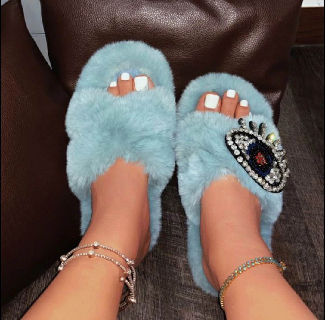 

Evil Eye Slippers Winter House Luxury Slippers Designer Bedroom Fashion Cotton Warm Women's Fluffy Fur Slippers, Picture shows