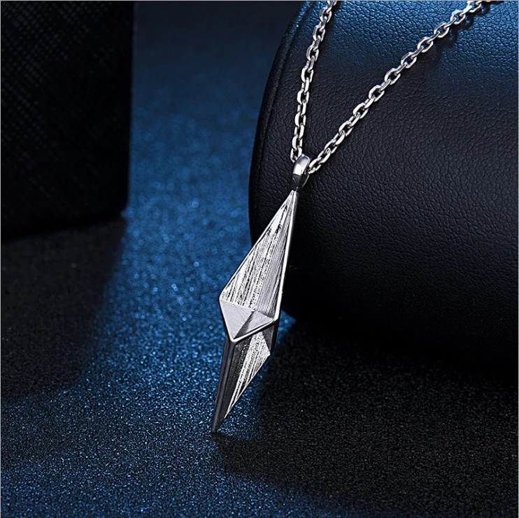 

Geometric diamond necklace male Korean hip-hop retro hipster personality male pendant necklace