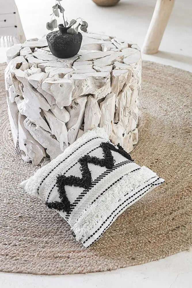 
Nordic style Moroccan black and white fringed pillowcase rest assured 45*45CM pillow sofa backrest factory cheap custom pillow 