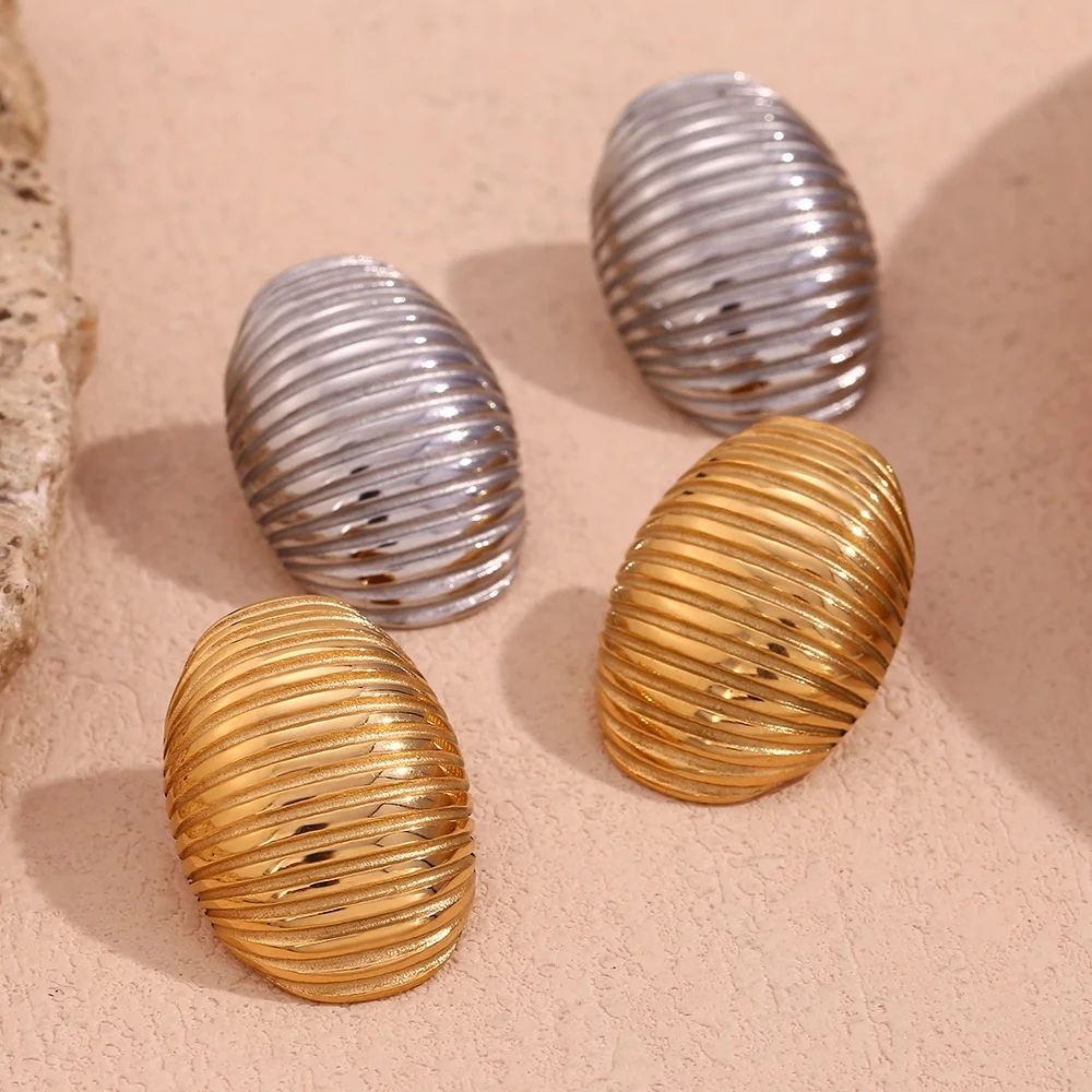 

2024 Jewelry Trends Engraved Oval Stripe Stud Earrings For Women Stainless Steel Statement Earrings