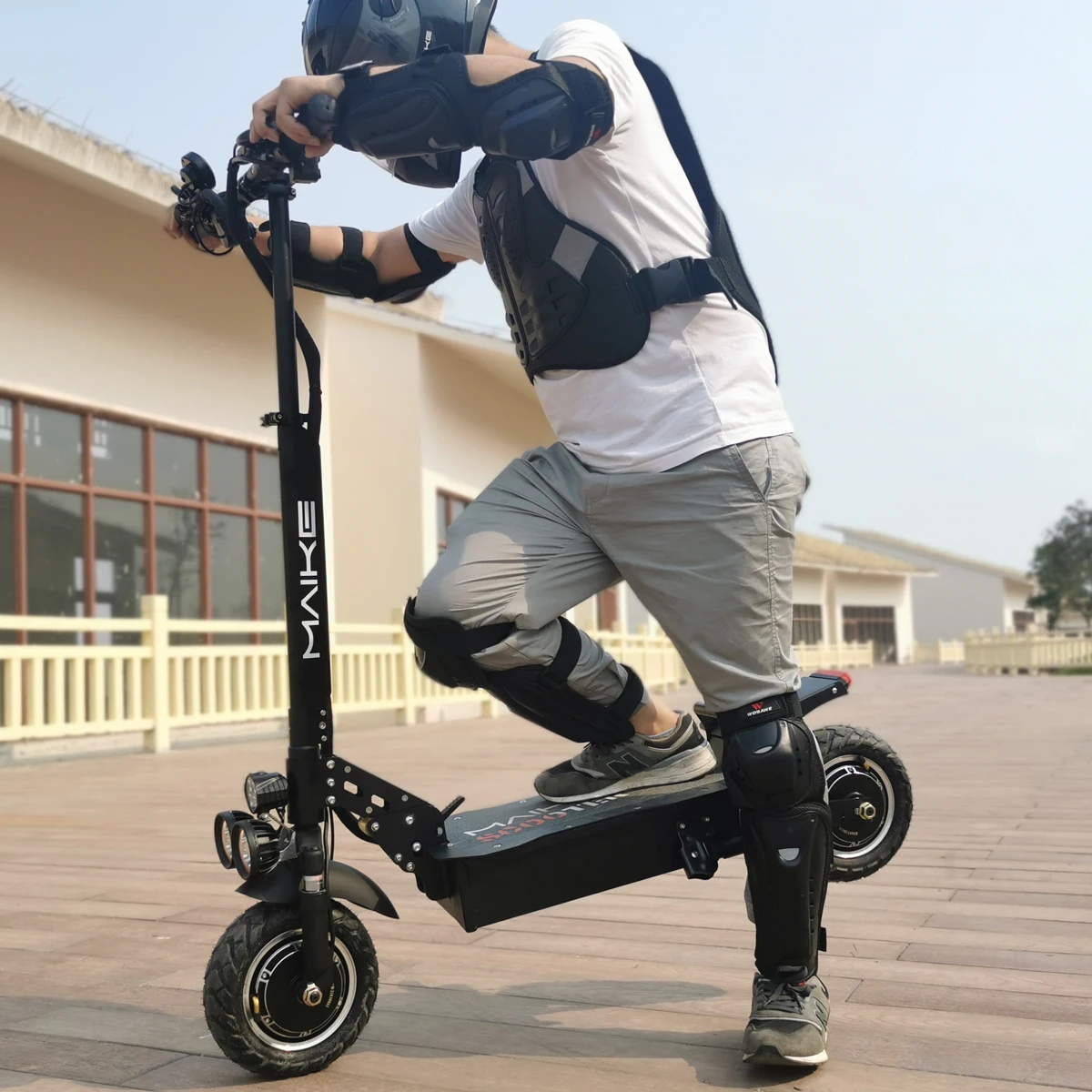 

Reasonable Price maike mk6 electric scooter high range 1200w fast scooters with seats 10 inch two wheel e scooter offroad