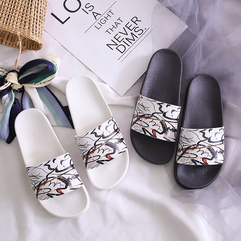 

Jieyang Cartoon Slid Sandals Made in China Factory-direct universal high quality unisex slippers, Black white