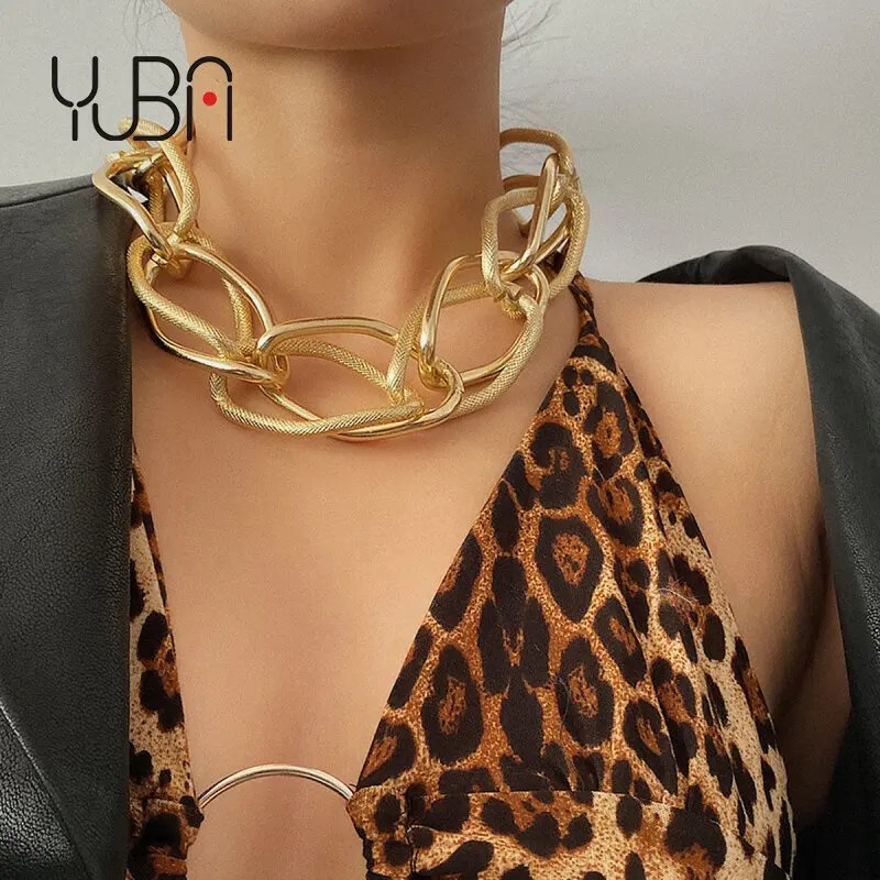 

Hip hop Exaggerated Glossy Frosted Gold Thick Chain Chokers Necklace Women Alloy Metal Geometric Necklace Jewelry