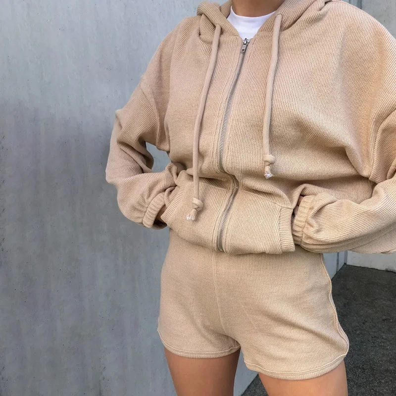 

2020 Wholesale Custom Made Plain Long Sleeve Gym Hoodies Sweatshirt+ shorts Hoodies set For Women