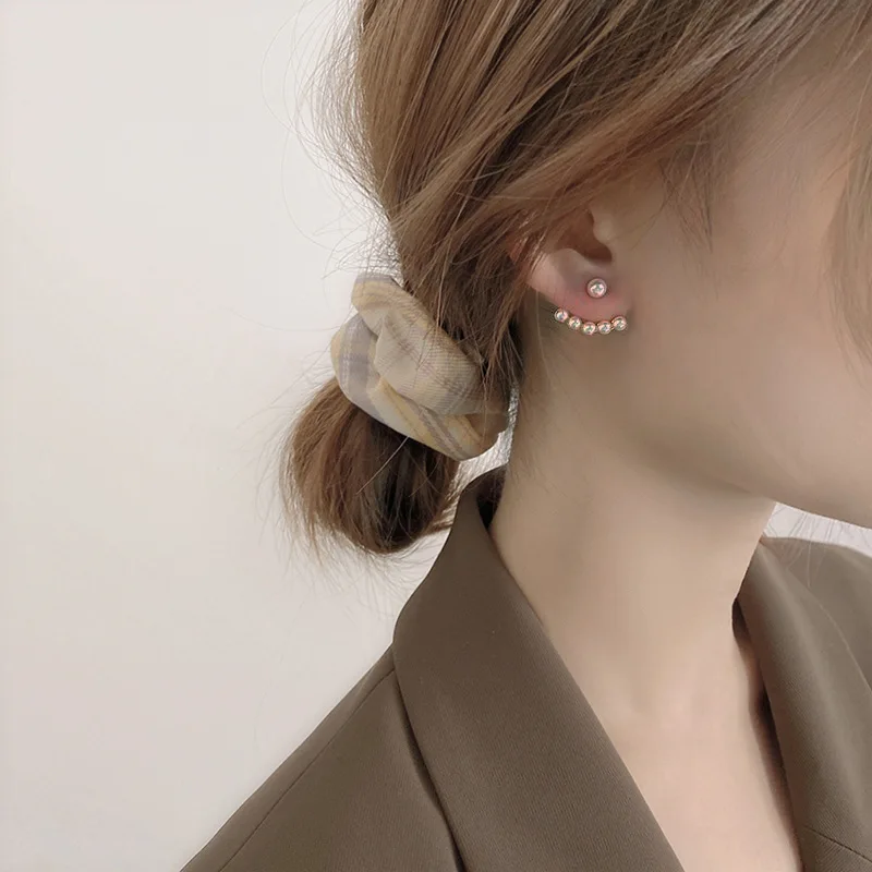 

Fashion temperament girls pearl earrings bag earlobe earrings, Gold
