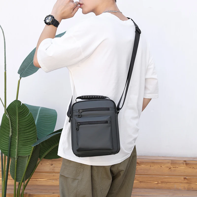 

Wholesale Factory custom promotional waterproof sling crossbody men messenger ladies cross shoulder bag