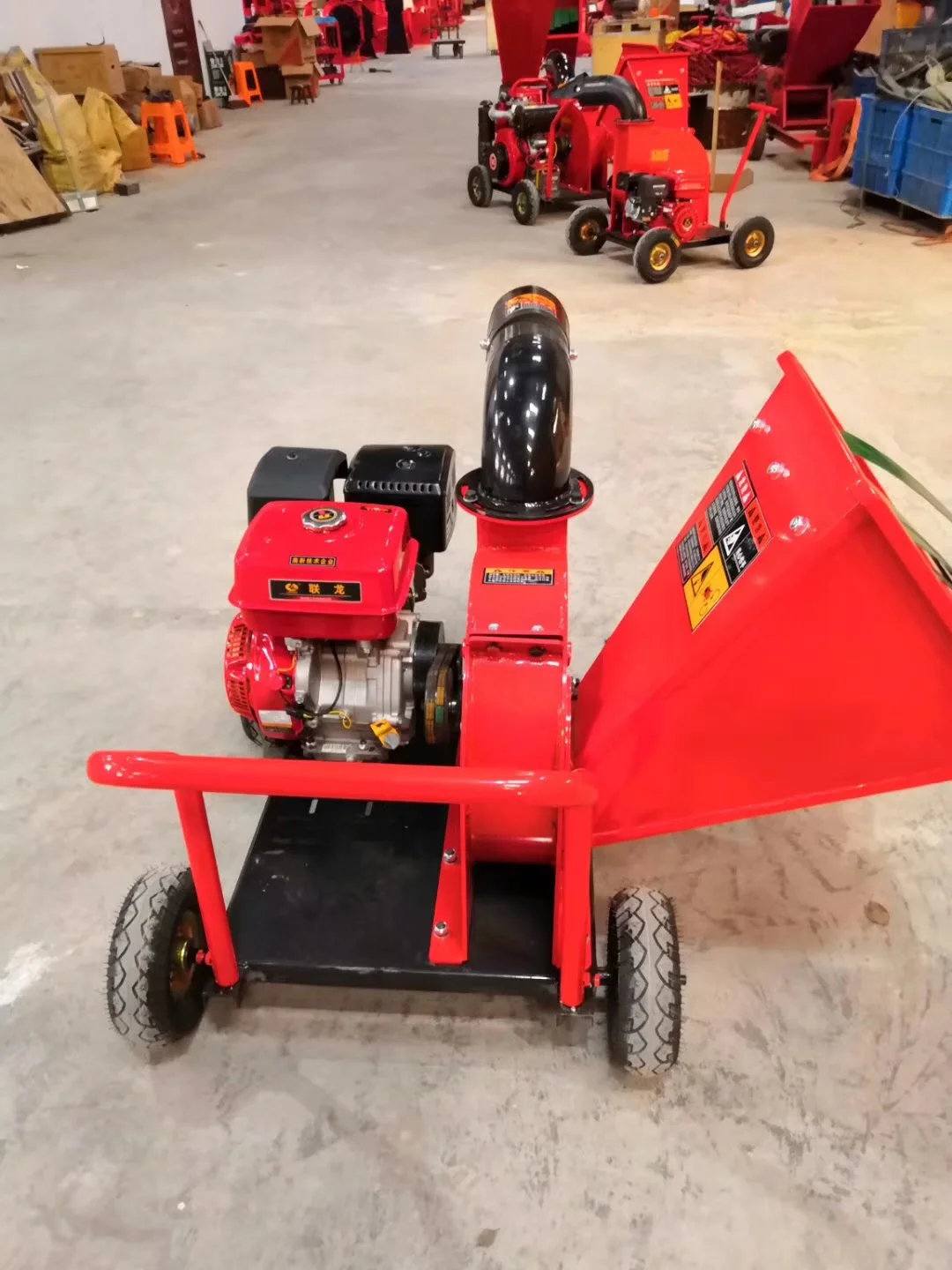 wood chipper shredder