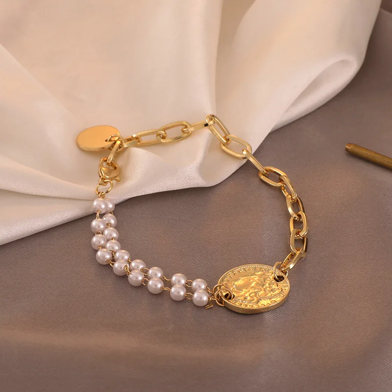 

Baroque Pearl Bracelet Fashion Designer Jewelry Pearl Beaded Bracelet Gold Plated Charm Bracelet French Cuff Bangles Cuban Chain, As pic shows