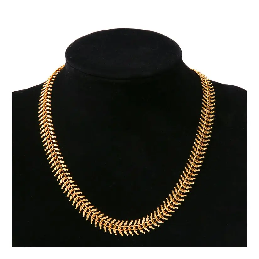 

New 18k Gold-plated 12mm Wide Men And Ladies Non Tarnish Cuban Chains Name Plate Necklace Chain