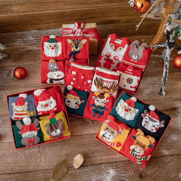 

XIANGHUI wholesale can custom mid-tube sweet cartoon women kids children baby breathable Christmas box socks for women