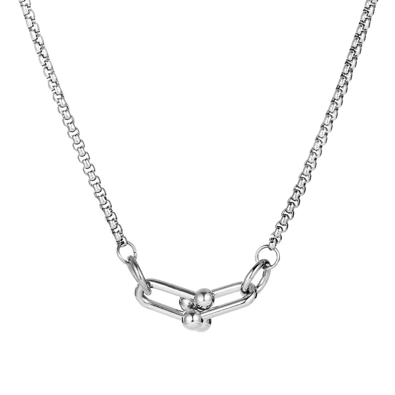 

Titanium steel jewelry double-ring horseshoe buckle necklace personality fashionable fashion collarbone chain lovers necklace