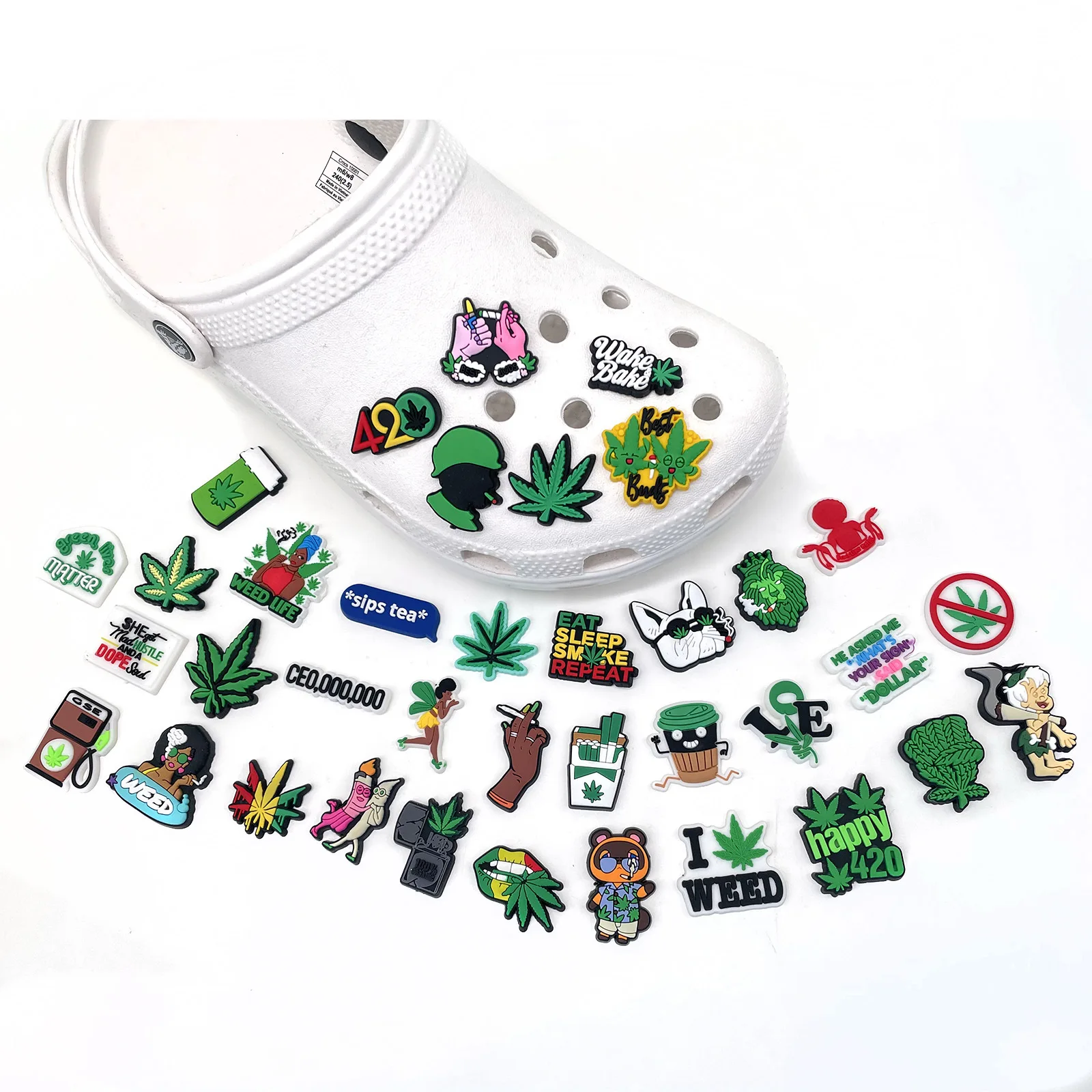 

Wholesale Croc shoes flower buckle decoration buckle PVC soft rubber hole shoe accessories Anime Crocodile Charm