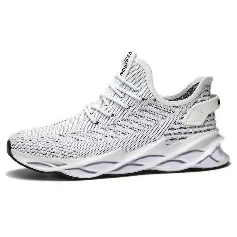 

hot selling fly knit non slip blade men's casual white black sport running men's sneakers shoes, 2 colors