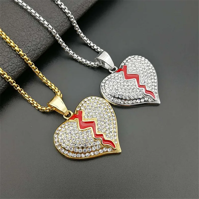 

DAICY factory top quality iced out hip hop stainless steel men's crystal 18k gold broken heart shape pendant, Gold color