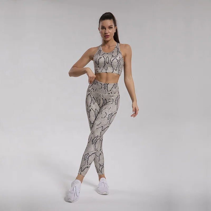 

Snake Print Women Fitness Yoga Wear High Elasticity Sportswear, White,khaki,grey