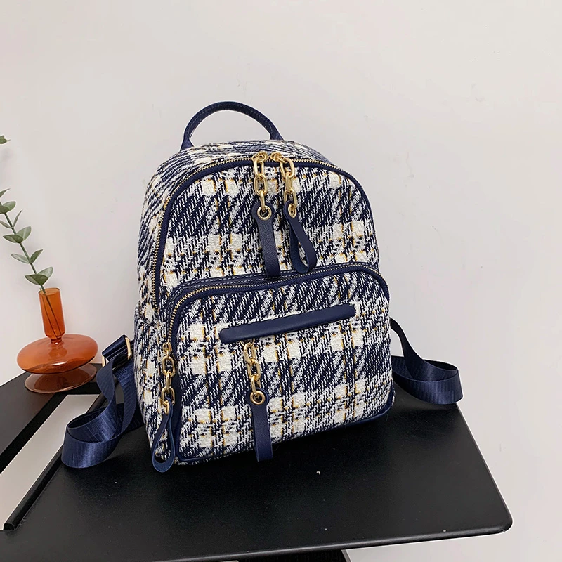 

2021 Latest Summer Popular Girls Plaid Travel Backpack For Woman Fashion Backpack Lady Luxury Backpack