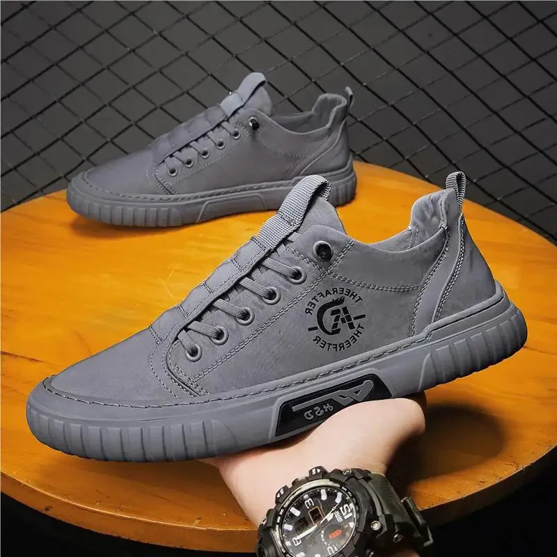 

Popular new summer breathable sports and casual anti-slip shoes fashion trendy flat light casual canvas shoes for men