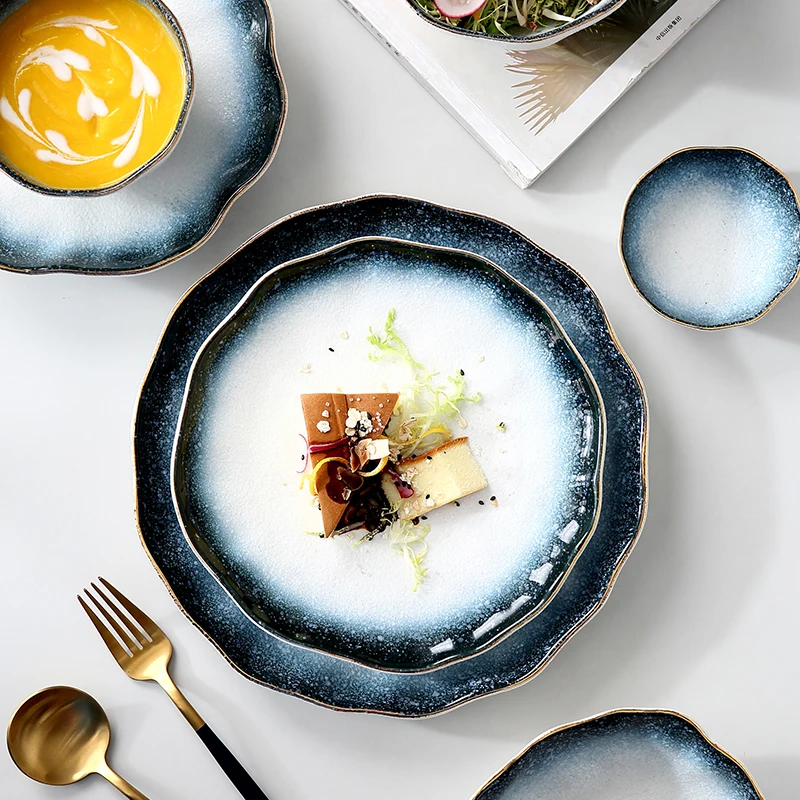 

China oem restaurant kitchen color glazed blue white round porcelain ceramic plates