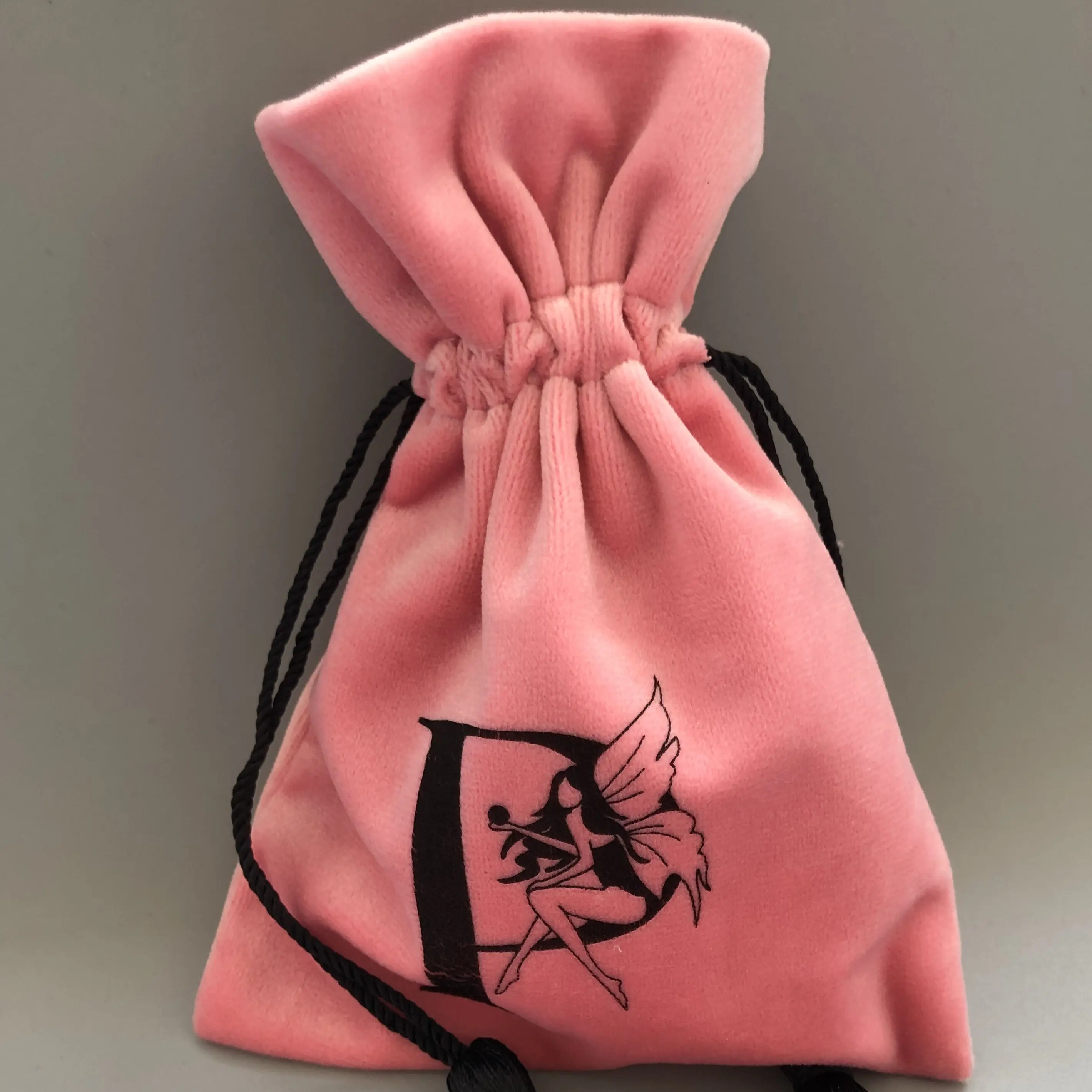 

Small pink jewelry packaging bag Colorful custom velvet drawstring bag with printing logo, Custom color