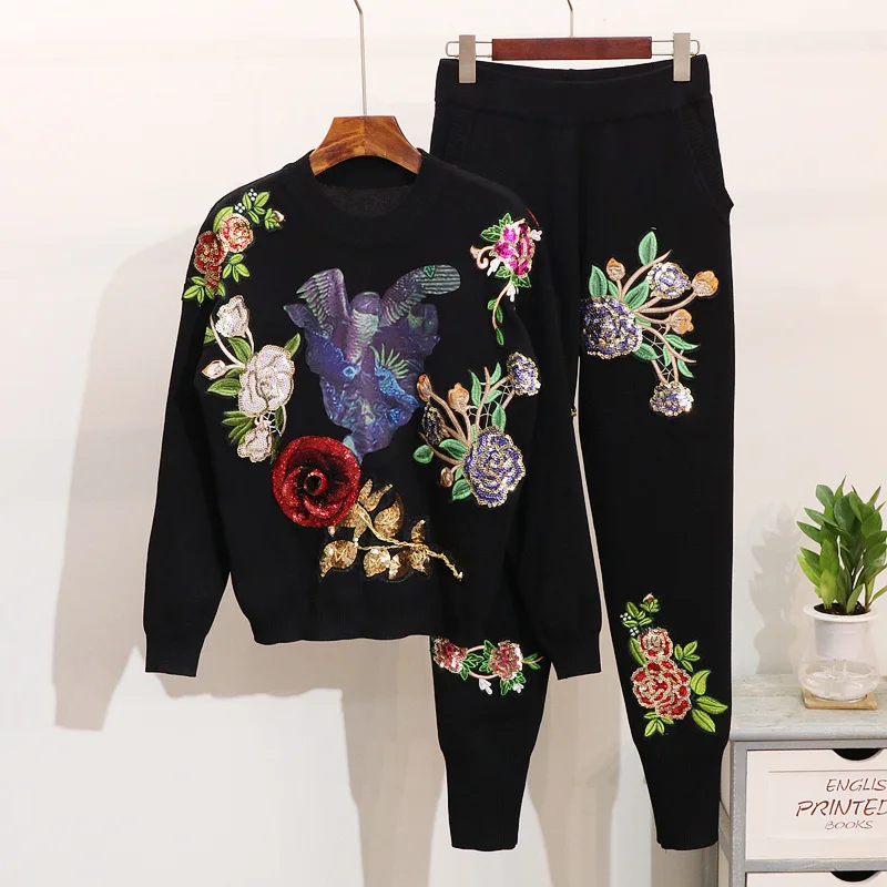 

High Quality Sequins Flower Long-sleeved Knitwear Sweater Casual Pants 2 Piece Knit Set Women Autumn And Winter Tracksuit