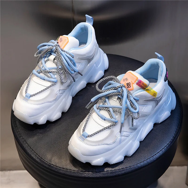 

New sports leisure breathable running shoes increased leather women sneaker shoes, As the pictures show