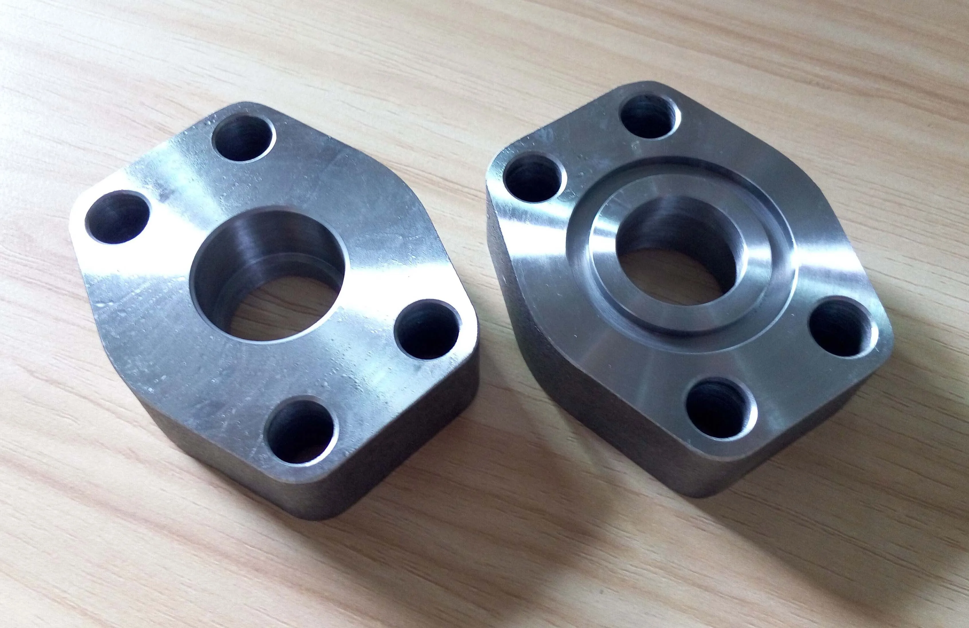 不锈钢锻件锻造 8英寸 6英寸管道大尺寸平面脖子滑轴承法兰