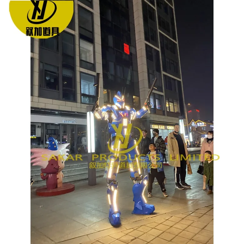

Programmable LED Stilt Walker Costume Halloween Giant Robot Costumes Futuristic Robot Costumes with LED Cubic Helmet, Custom color acceptable